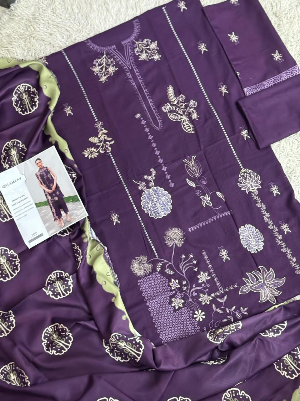 Dhanak embroidered 3-piece unstitched suit Design 12, product photo