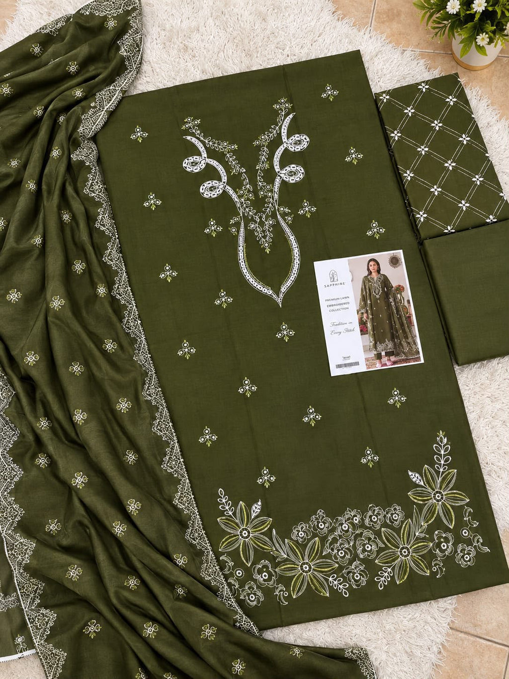 Dhanak embroidered 3-piece unstitched suit Design 37, product photo